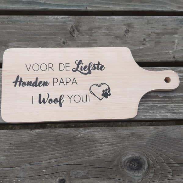 perfect cadeau voor hondenliefhebbers: borrelplank "voor de liefste hondenpapa"